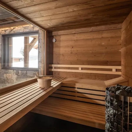 Chalet La Vallée Cerena Luxury With Indoor Pool Sauna&fireplace
